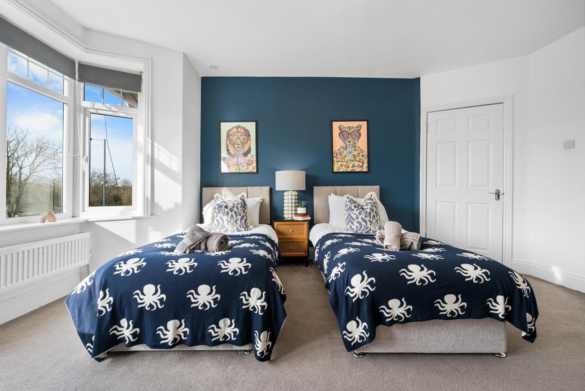 Long Term And Summer Special Offer! 5-Bedroom Spacious, Stunning Design, Sociable Areas & Cosy House Near South Downs Park, Sleeps 11 With Games Room, Private Parking And Garden- By Blue Puffin Stays Waterlooville Exterior foto